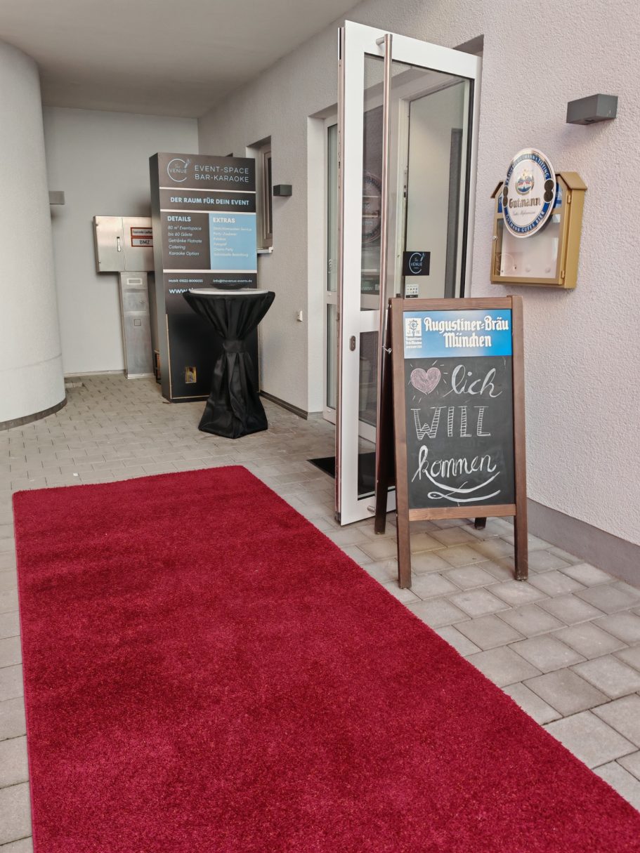 Unser super flauschiger Red Carpet für Dein Event